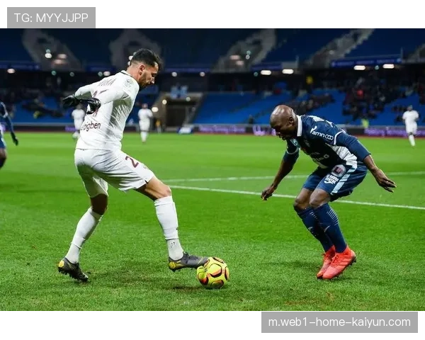 法甲内战一触即发 摩纳哥主场三零封彰显韧性